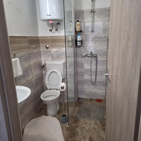 Mare Nocleg ze śniadaniem *