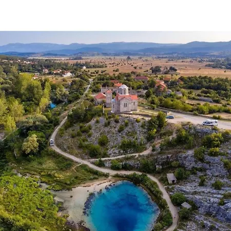 Mare Bed and Breakfast Vrlika